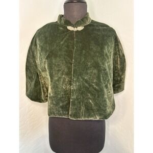 Victorian Style Green Velvety Caplet Woman's Edwardian Vintage High Quality